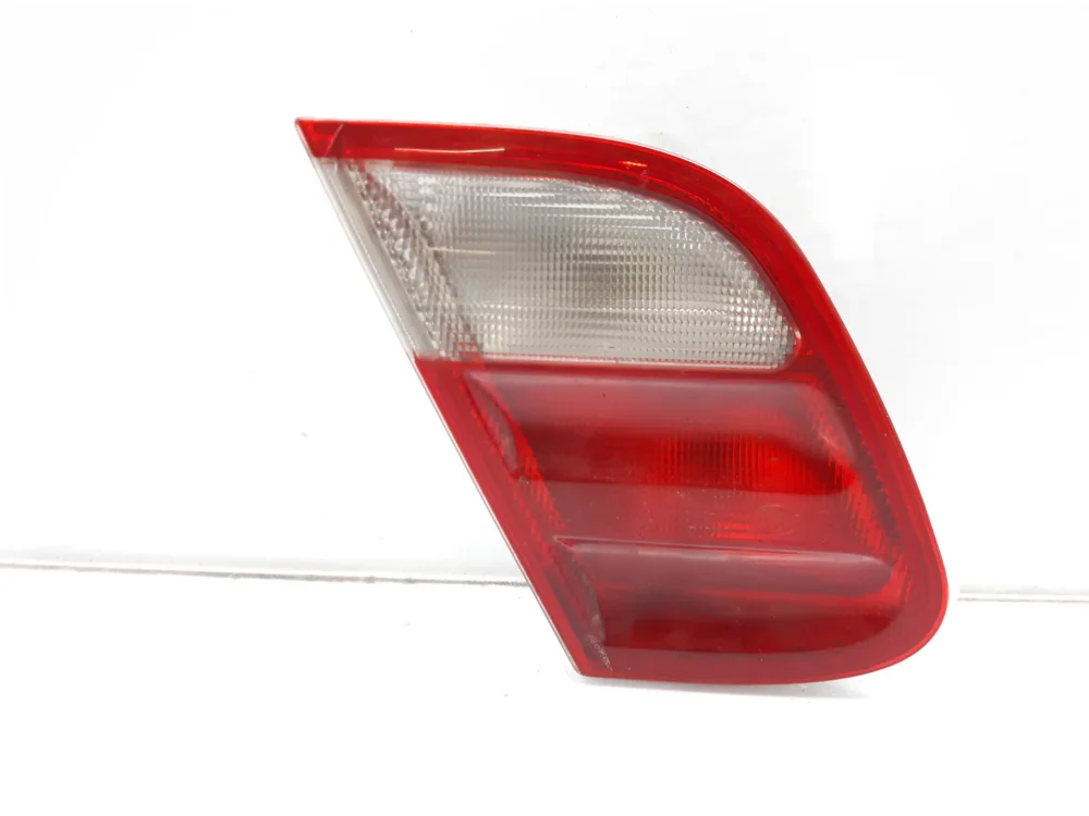 PILOTO TRASERO IZQUIERDO INTERIOR MERCEDES-BENZ CLK 2088200564-6250171 Compra Hoy
