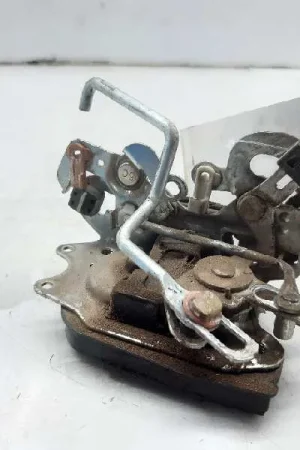 CERRADURA PUERTA TRASERA DERECHA SUZUKI SIN DEFINIR 3548-5531935 Oferta