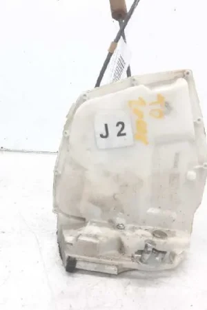 CERRADURA PUERTA TRASERA DERECHA SUZUKI SWIFT 8230168L02000-5956967 Últimas Unidades