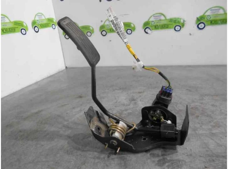POTENCIOMETRO PEDAL 8928152021 Descuento